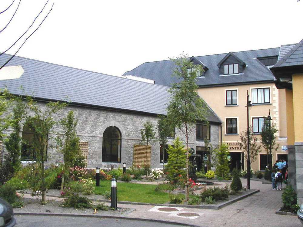 Castlecourt Hotel, Spa & Leisure Westport Servicios foto